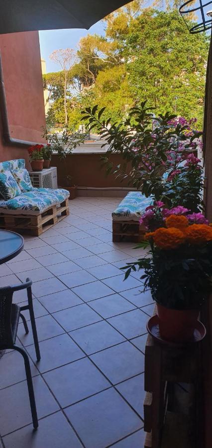 Chic 'N Charme Trastevere Terrace 2 Rom Exteriör bild