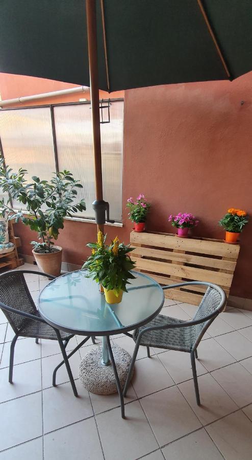 Chic 'N Charme Trastevere Terrace 2 Rom Exteriör bild